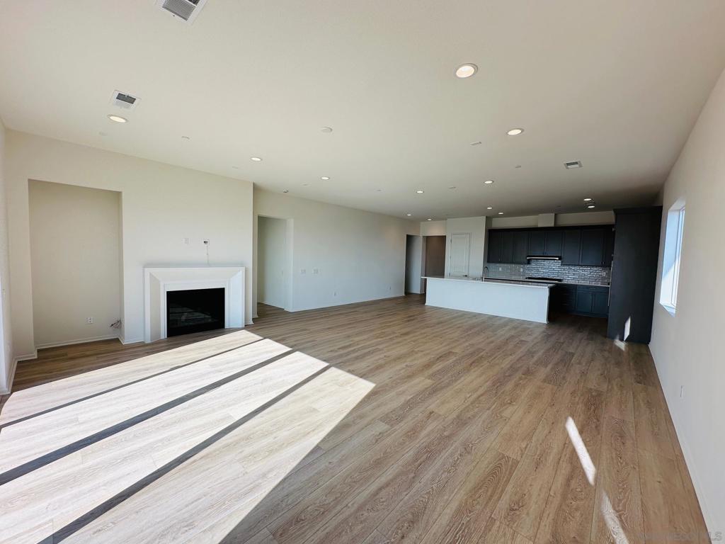 La Mesa - Residential