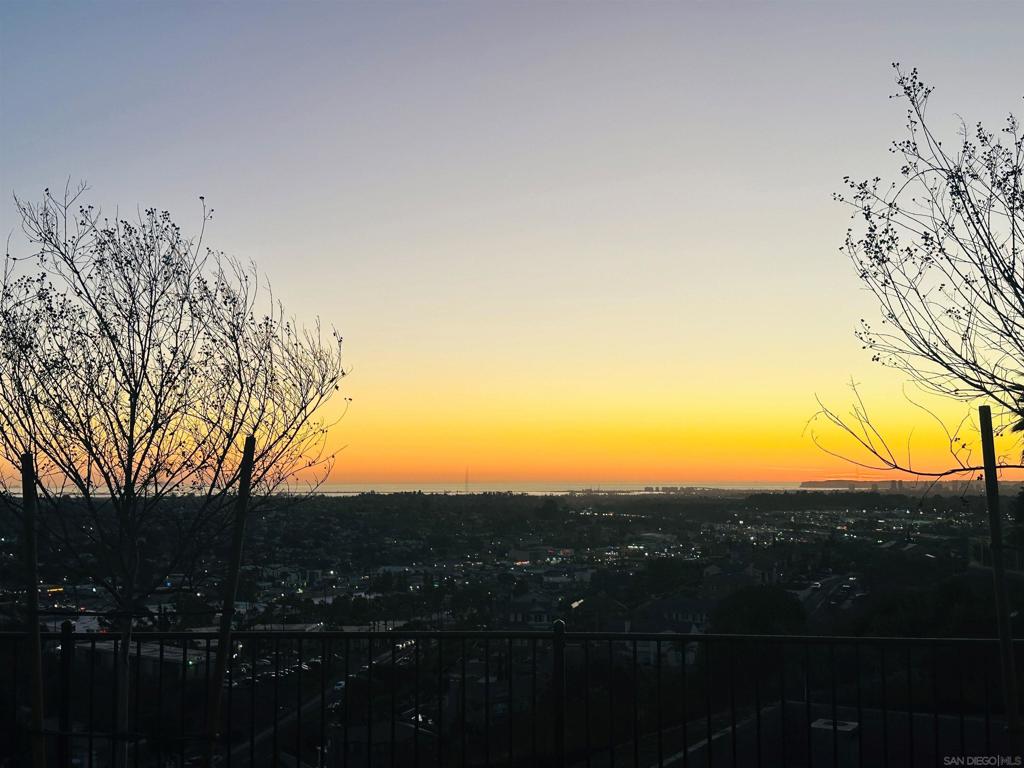 La Mesa - Residential