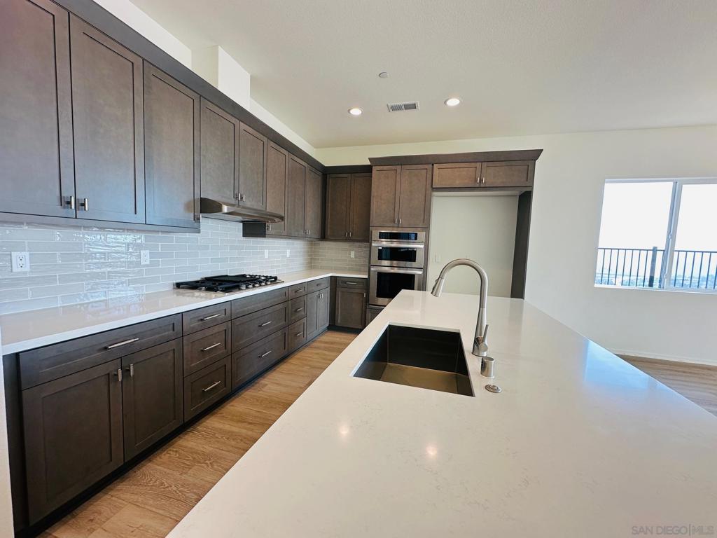 La Mesa - Residential