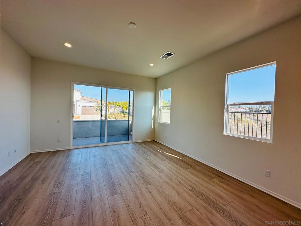 La Mesa - Residential