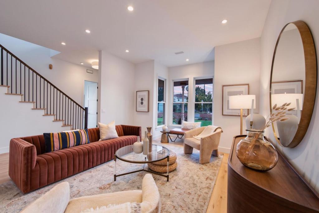 462 Sleeper Avenue