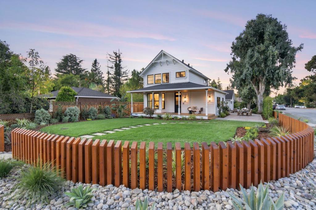 462 Sleeper Avenue
