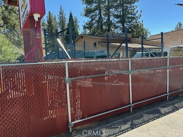 320 W Big Bear