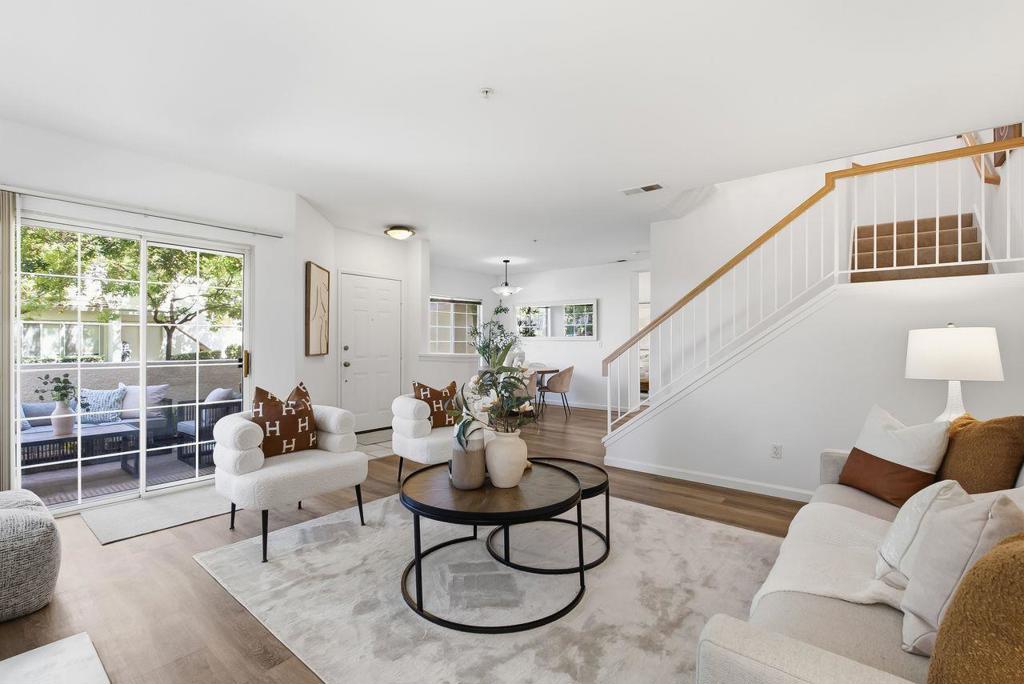 1306 Tea Rose Circle