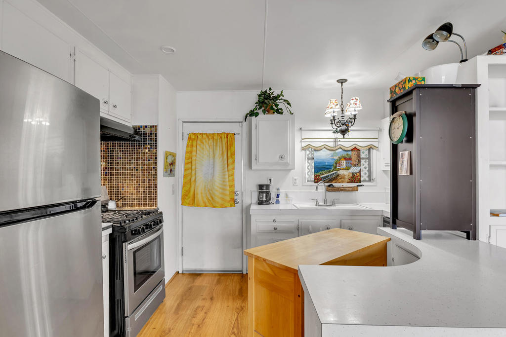 Parkview Mobile Esta - Manufactured In Park