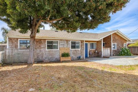 Photo of 460 Rodriguez Street, Santa Cruz, CA 95062 (MLS # ML82039693)