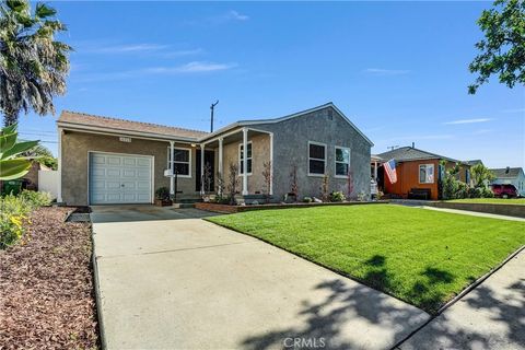 Photo of 10208 Jersey Ave, Santa Fe Springs, CA 90670 (MLS # PW26005520)