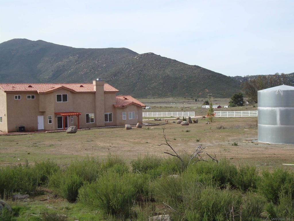 listing image 130729220557634374237