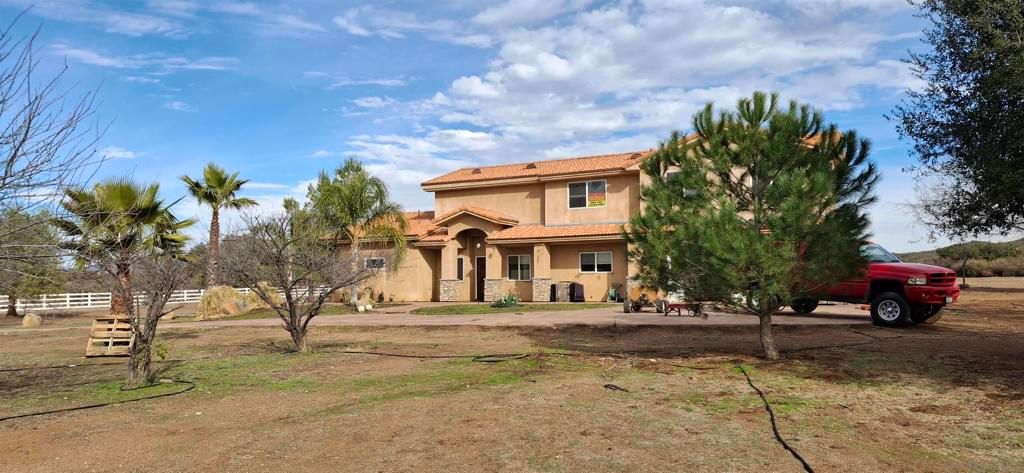 listing image 130726359501144651978