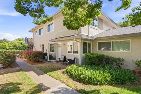 Photo of 267 Watson Drive #2, Campbell, CA 95008 (MLS # ML82058977)