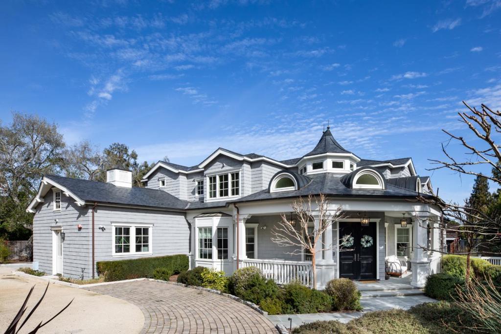 25501 Chapin Road