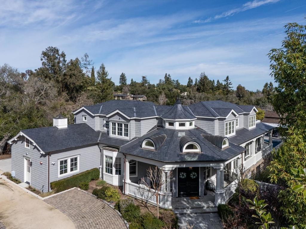25501 Chapin Road