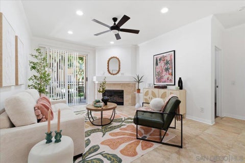 Property photo of 2020 Camino De La Reina 2107, San Diego, CA 92108