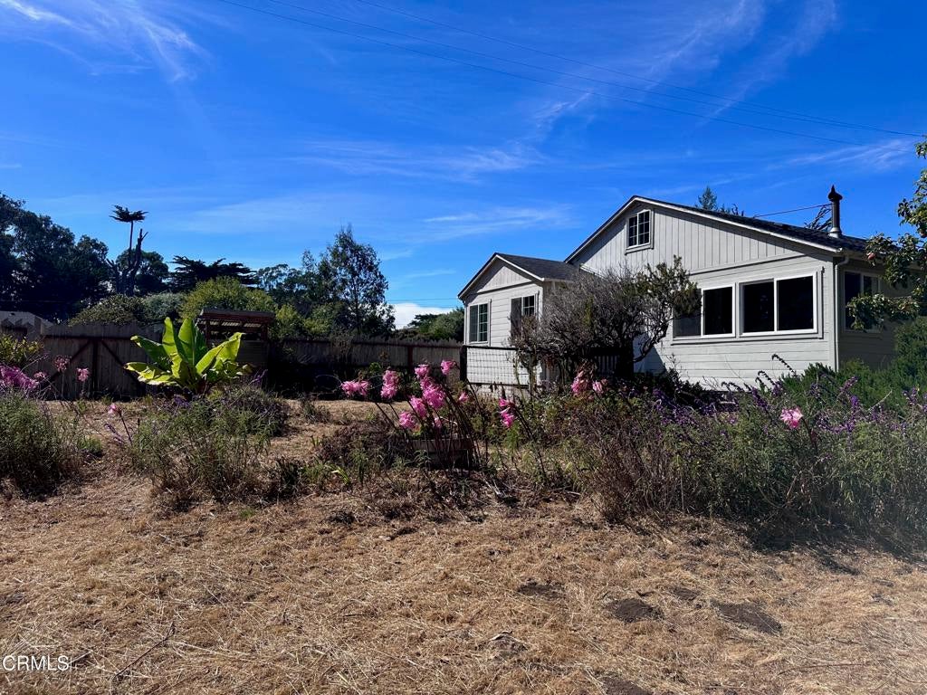 3875 Albion Little River Road