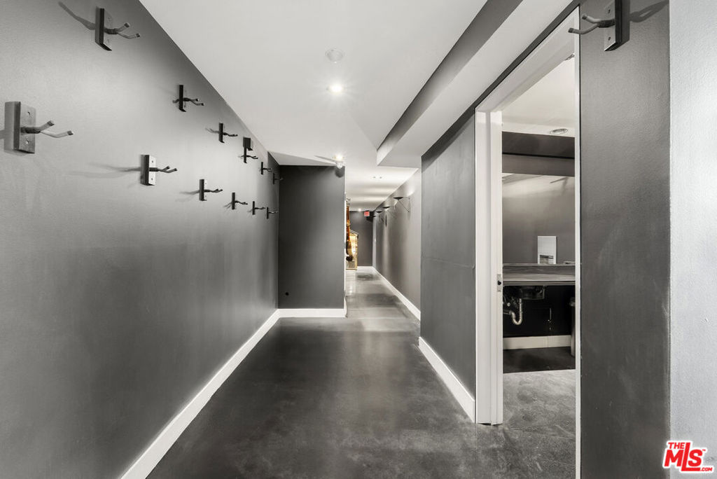 751 N Highland Avenue