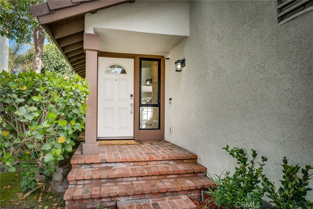 8537 Courreges Court
