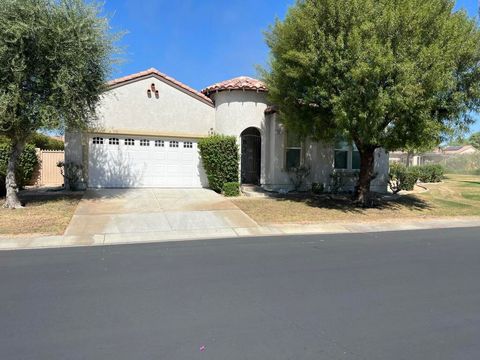 Photo of 59 Shoreline Drive, Rancho Mirage, CA 92270 (MLS # 219146323DA)