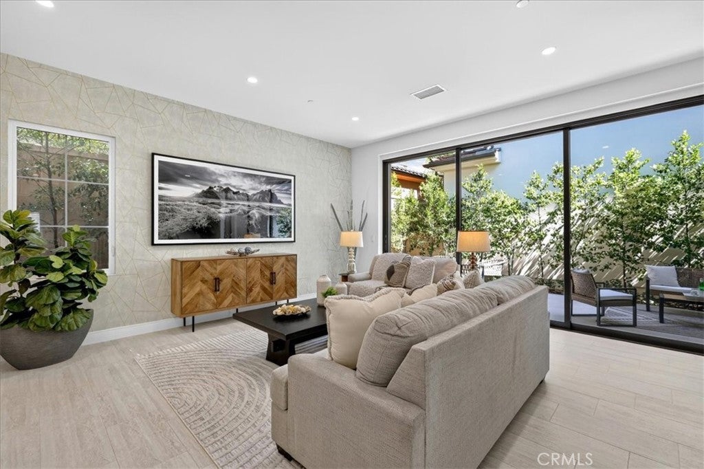 124 Montero, Irvine CA 92618 - Photo 7
