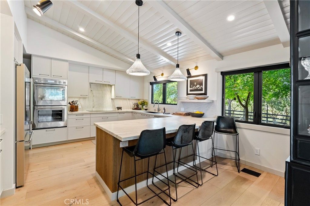 listing image 130721093418479049631