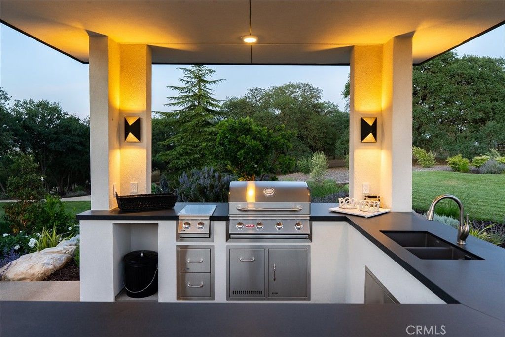 listing image 130727859834502671220