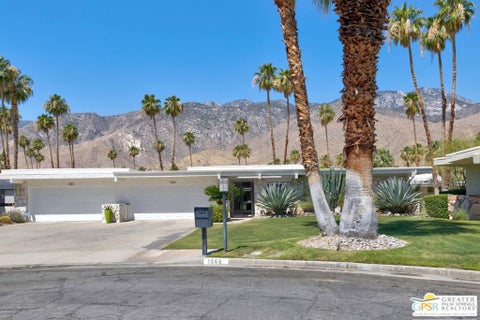 Photo of 1566 Cabildo Circle, Palm Springs, CA 92264 (MLS # 26840145PS)