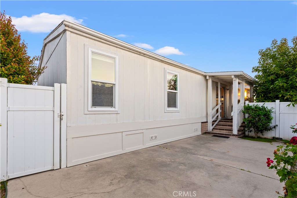 5200 Irvine Blvd., Space 345