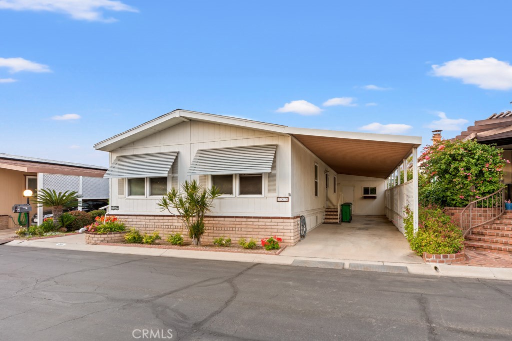 5200 Irvine Blvd., Space 345