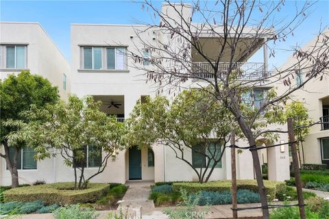 341 Magnet Irvine CA 92618