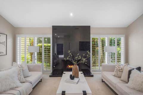 Photo of 8355 Caminito Linterna, La Jolla, CA 92037 (MLS # 260014405SD)