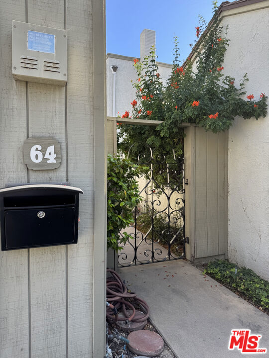 12203 Santa Gertrudes Avenue 64
