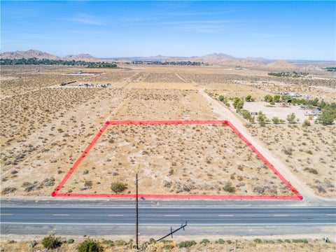 Photo of 0 COR PALMDALE BLVD 172, Palmdale, CA 93591 (MLS # SR26190092)