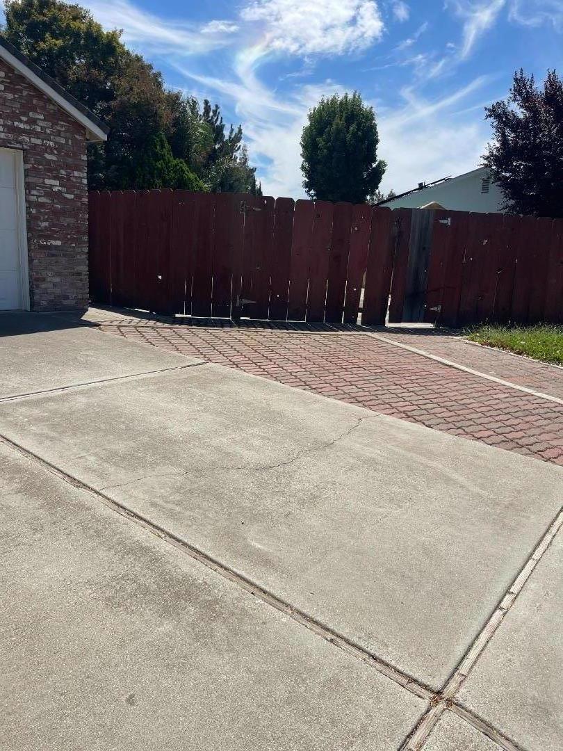 344 Rose Garden Court