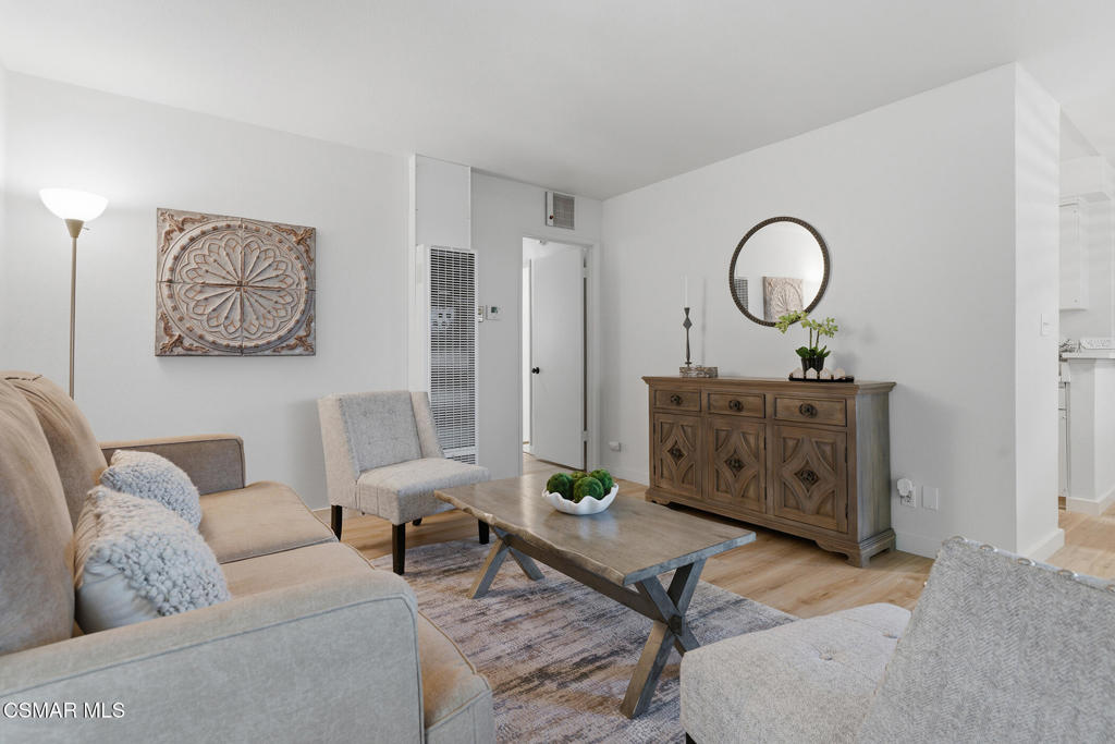 22050 Calvert Street 10