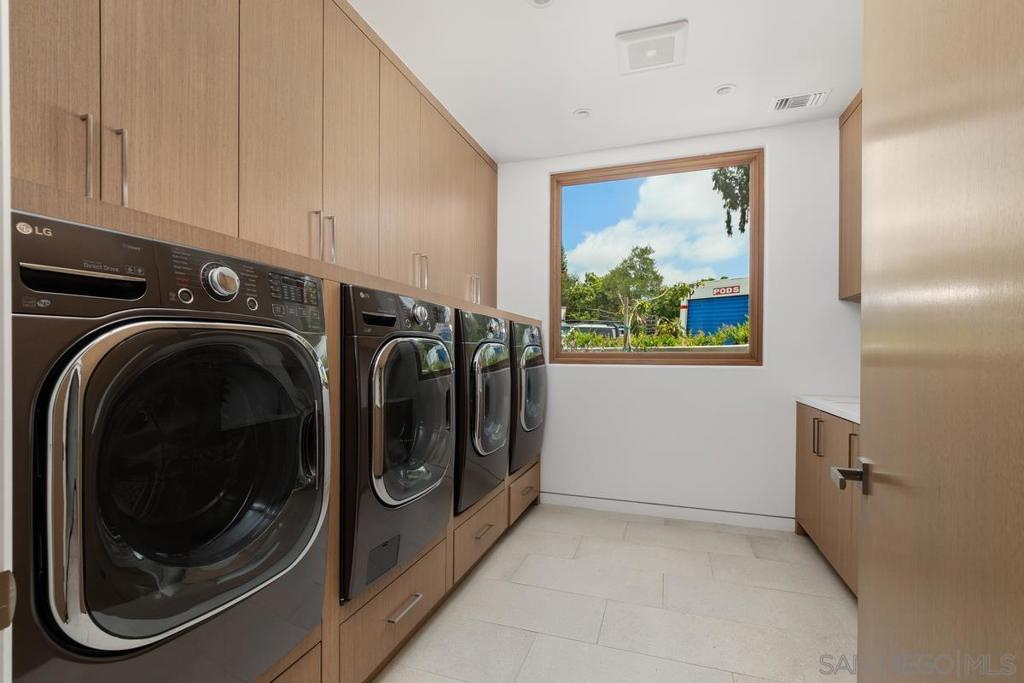 Rancho Santa Fe - Residential