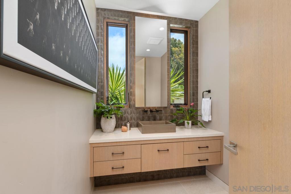 Rancho Santa Fe - Residential