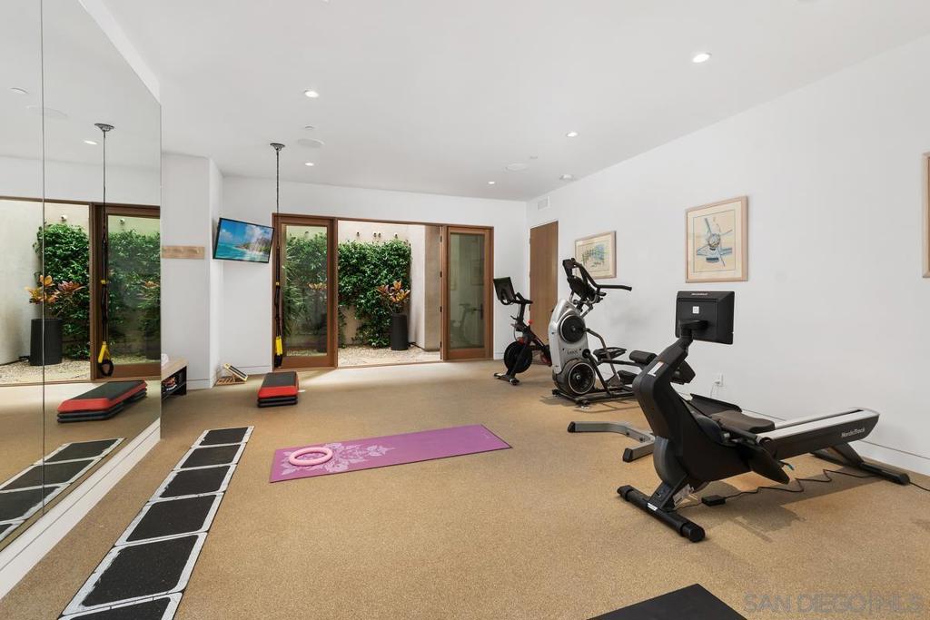 Rancho Santa Fe - Residential