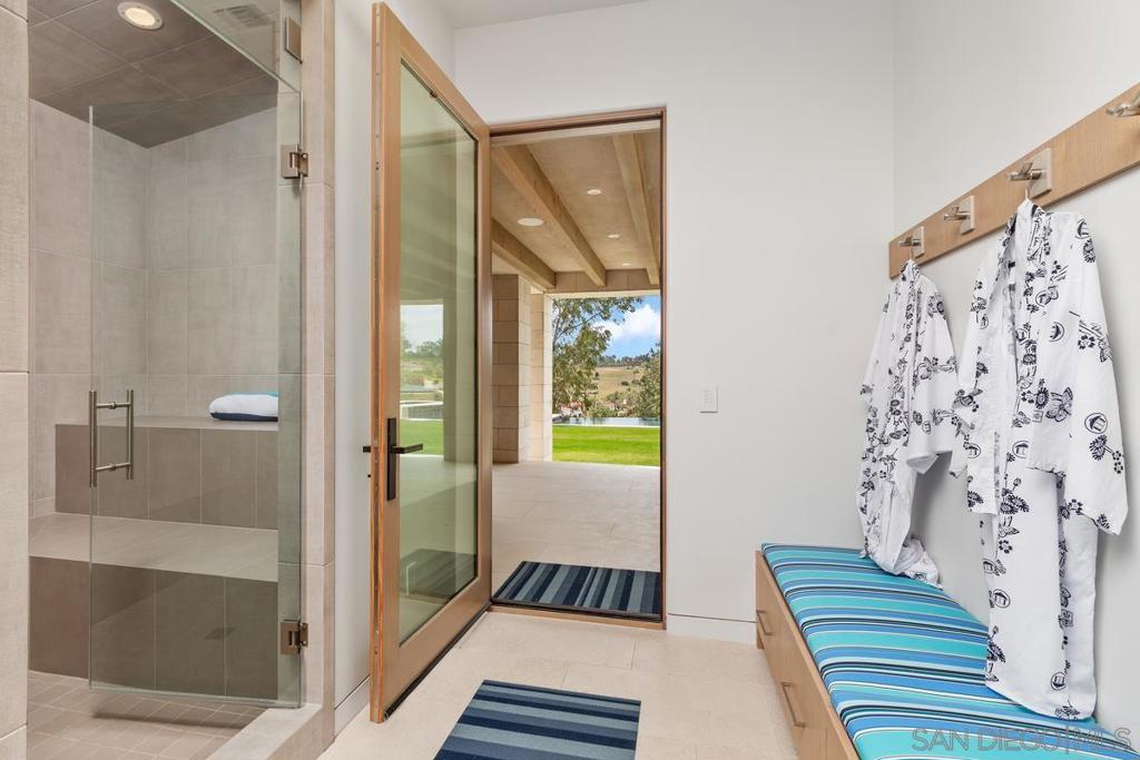 Rancho Santa Fe - Residential