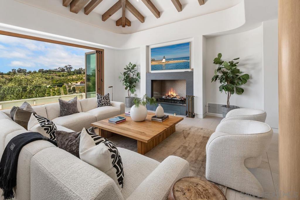 Rancho Santa Fe - Residential