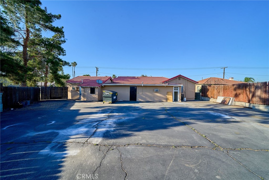 5430 Arlington Avenue