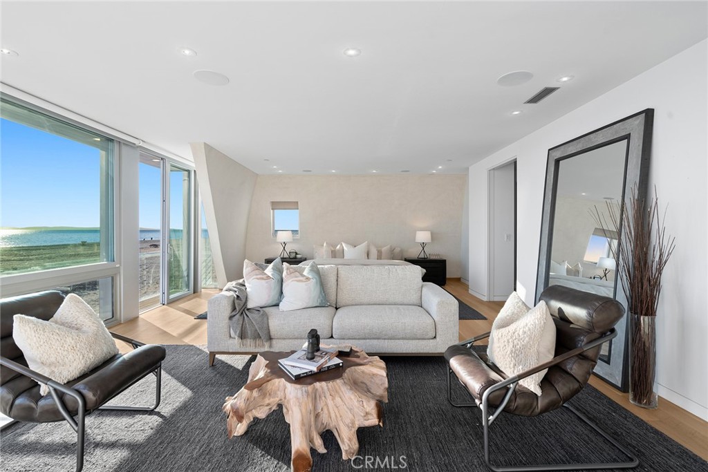 Balboa Peninsula Point (BLPP) - Residential Lease