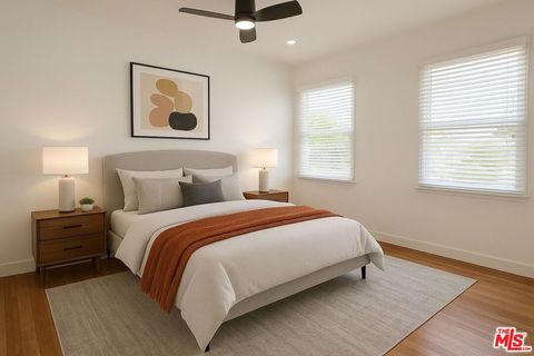 Tiny photo for 2618 S Barrington Avenue, Los Angeles, CA 90064 (MLS # 25588757)