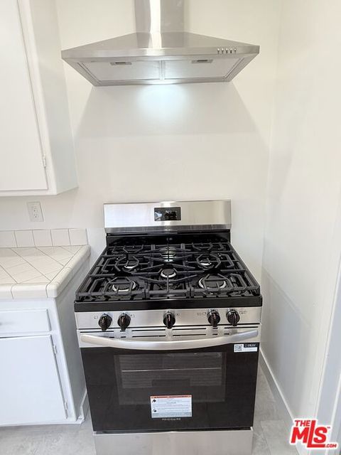Tiny photo for 2618 S Barrington Avenue, Los Angeles, CA 90064 (MLS # 25588757)