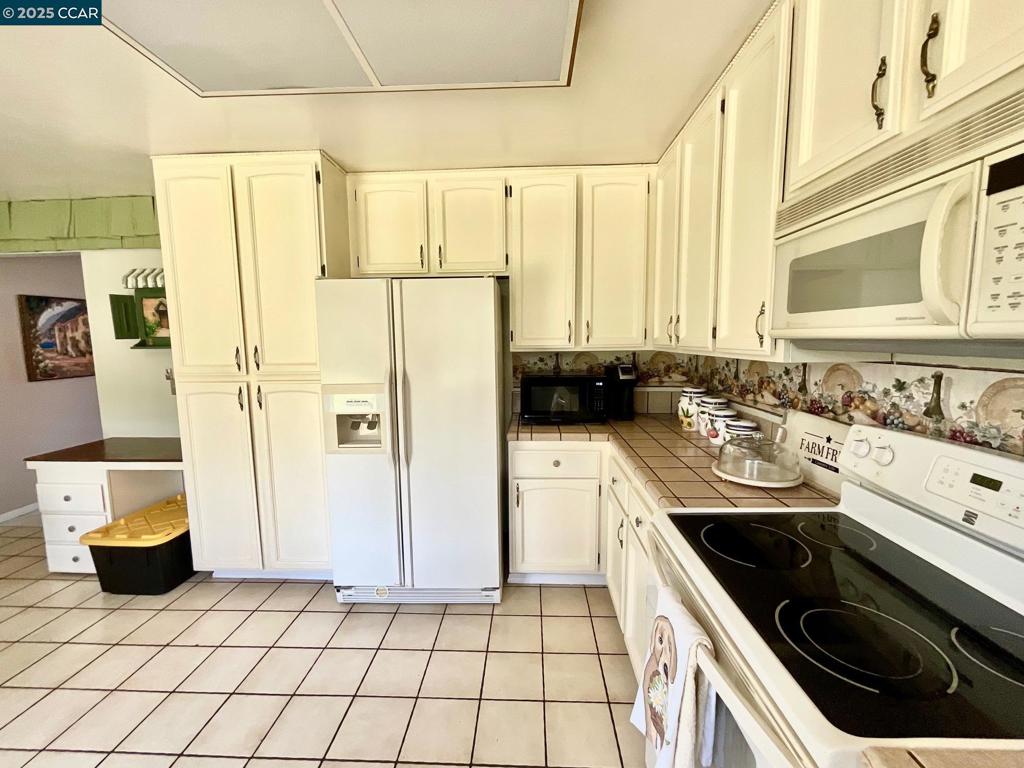 SOUTHAMPTON - Residential