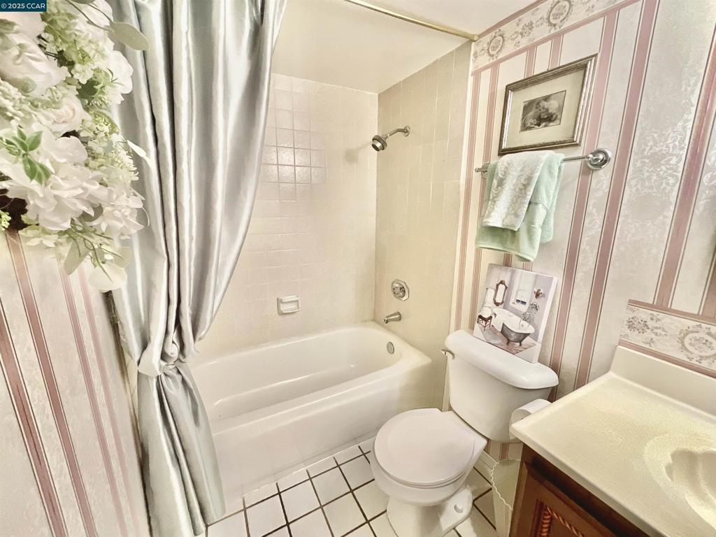 SOUTHAMPTON - Residential