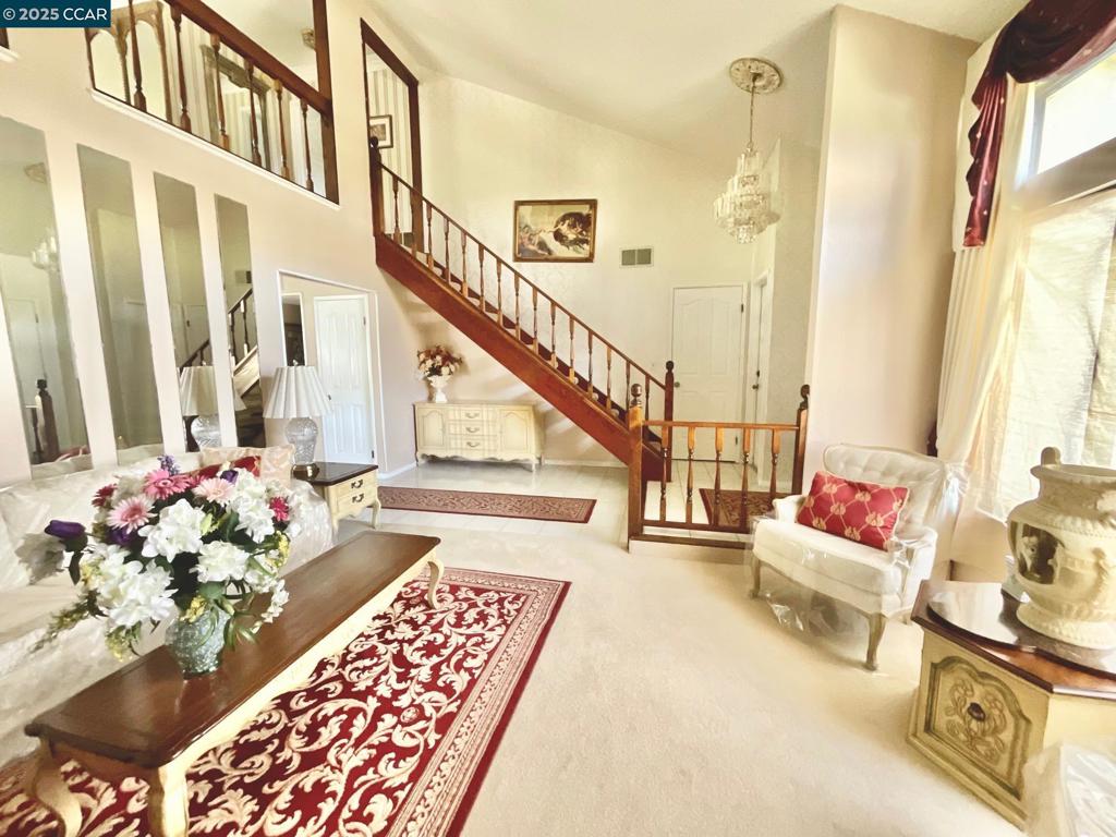 SOUTHAMPTON - Residential