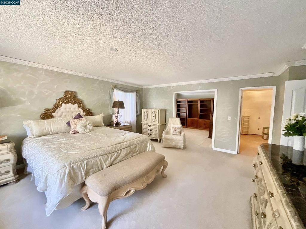 SOUTHAMPTON - Residential