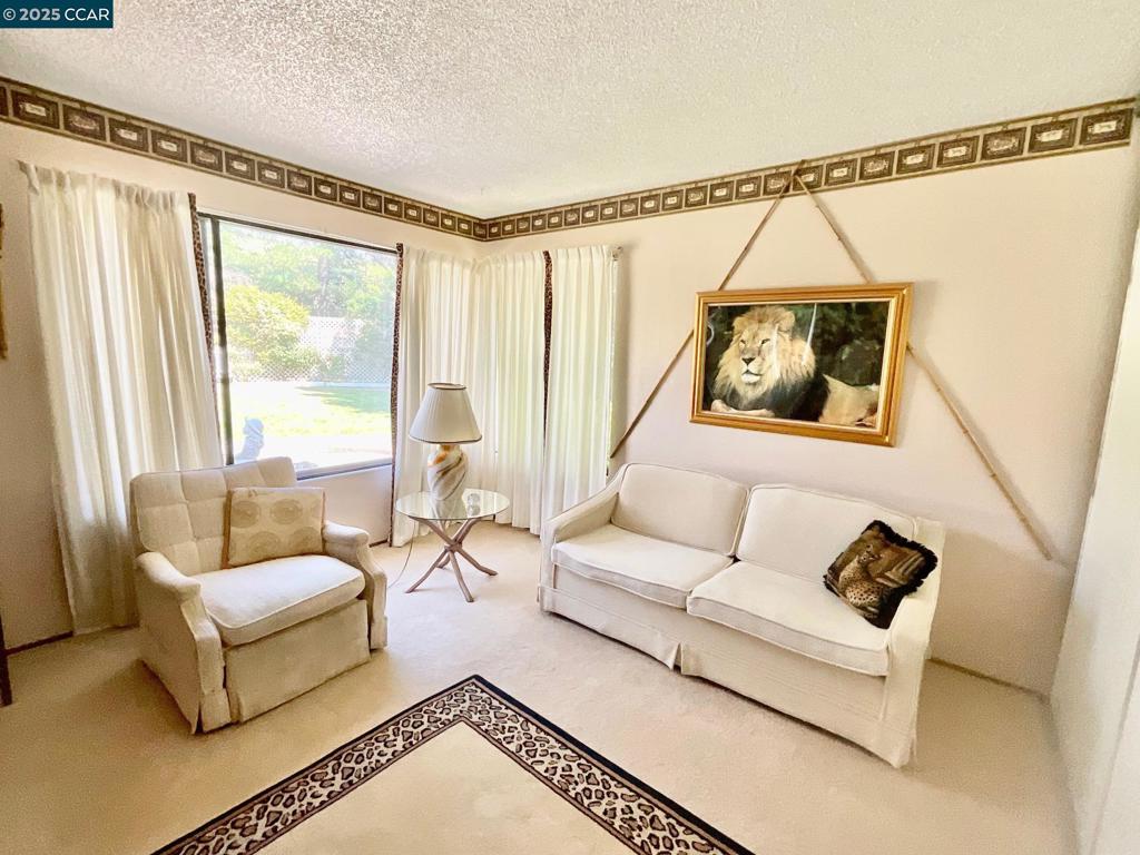 SOUTHAMPTON - Residential