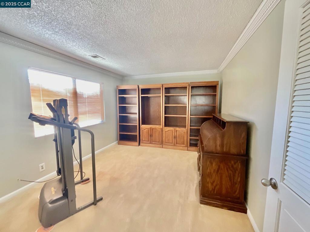 SOUTHAMPTON - Residential