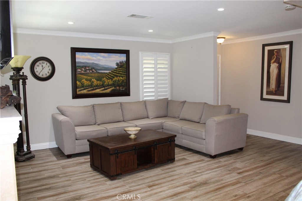 457 Shadyglen