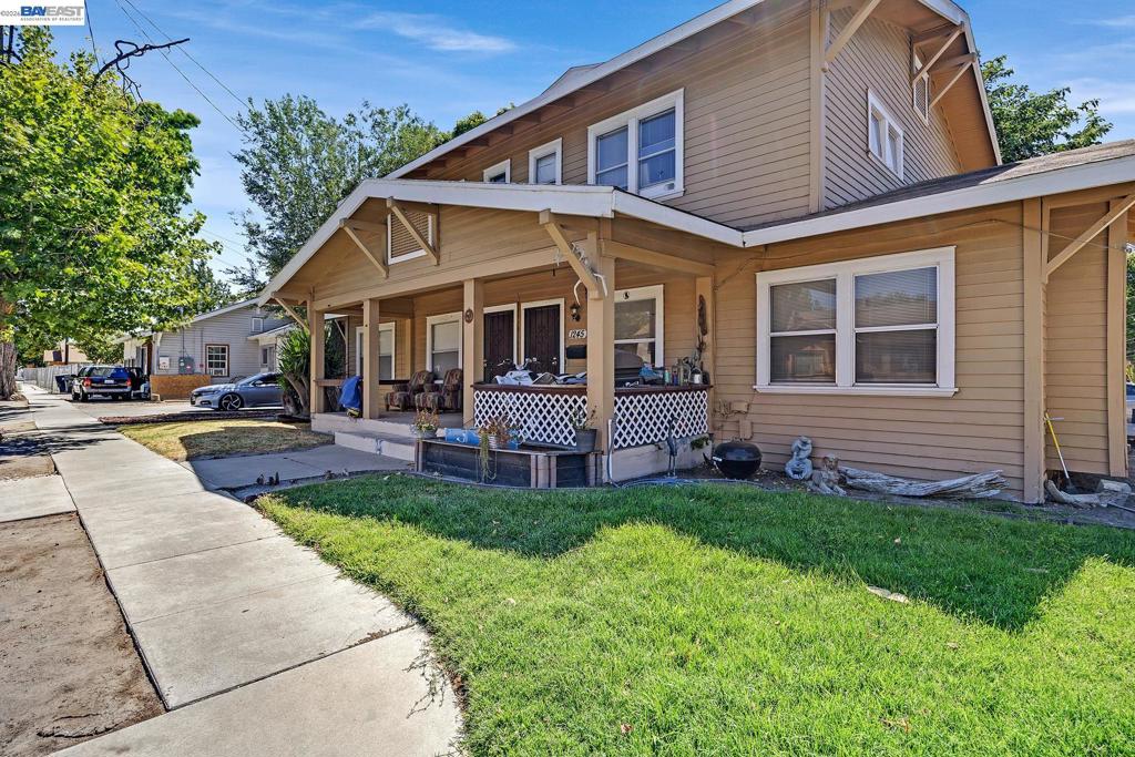 1245 Parker Ave